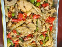 -哇哇叫炭火牛蛙烤鱼香辣蟹(第4档口乐尚美食城店)