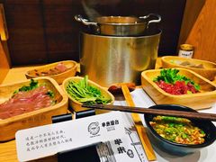 -独食火锅·半米屋台(望平街店)