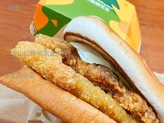 芝芝酪酪堡-麦当劳(金山红星美凯龙DT店)