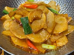 -隔壁老王·家常云南菜(花巷店)