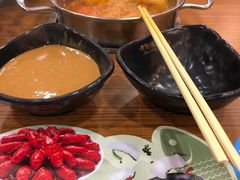 -呷哺呷哺(哈尔滨红博购物广场店)