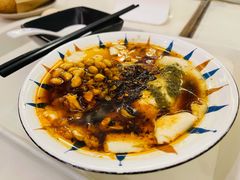 扁担豆腐脑-正南齐北·老街糯米团(洪崖洞店)