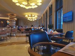 大堂-艺厨风尚餐厅 · 桔钓沙莱华度假酒店
