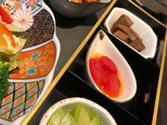 -铭牛烧肉·和牛海鲜自助(高新月牙湖店)