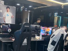 -绿树电竞(五路店)