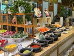 -大中华希尔顿酒店-念自助餐·嗨啤·小龙虾