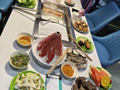 -新艺自助美食城(中山路店)