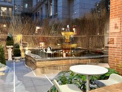 -潮一不贰·法式甜品·生日蛋糕·西式简餐(外滩店)