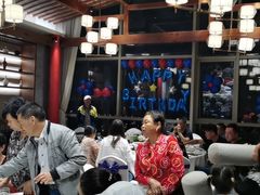 等位区-宝燕壹号景观餐厅(龙盛国际商业广场店)