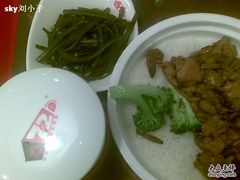 72-72街红烧排骨饭(海珠丽影广场店)