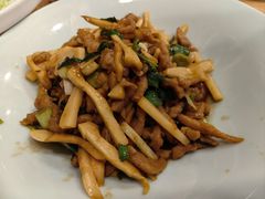 -宏状元现熬粥·京味菜(黄寺大街店)