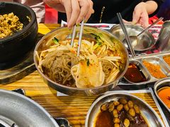 -青瓦炭韩潮烤肉(花园道店)
