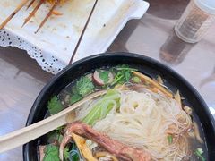 -阿芬卤面(花巷店)