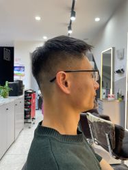 -吉艺心专业美发造型
