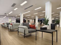 -深圳锦龙奥迪4S店(前海店)