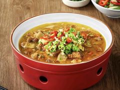 酸汤牛腩煲-绿茶餐厅(布吉万象汇店)