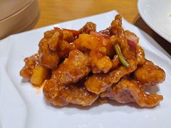 菠萝咕噜肉-乐忻皇朝(上海中心大厦店)