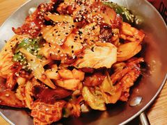 鱿鱼炒五花肉-富乐满韩国正宗炸鸡韩国料理(虹泉路店)