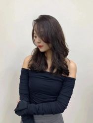 点击看大图 -V8潮牌·接发烫染连锁