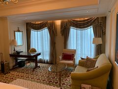 -广州富力丽思卡尔顿酒店