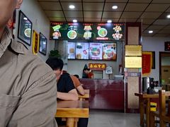 -任记七中刀削面(总店)