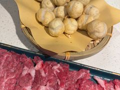 -牛村来人潮汕牛肉火锅(西单店)