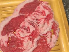 -牛YO寿喜烧·铁板烧和牛火锅自助(市府恒隆店)