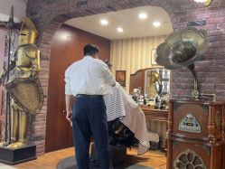 -BarberKiNG男士理发馆Barbershop