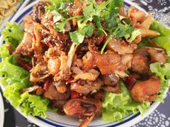 -八两八金·莱芜特色炒鸡(市南漳浦路店)