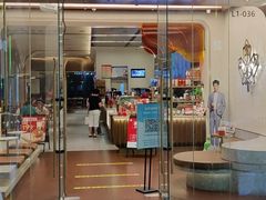 门面-Tims天好咖啡(河西万象城店)
