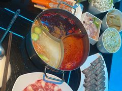 -唯爱KTV聚会餐厅(仙林东城汇店)