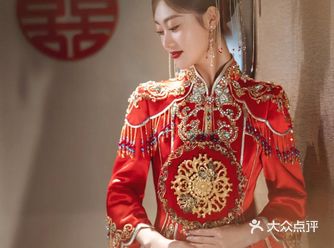 西安Our婚纱美妆秀禾