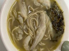 -明呈黄鱼面馆(斜土路店)
