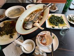 -鑫悦楼煎蟹·16年海鲜大排档