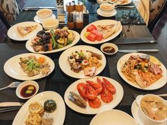 -圣丰索菲特·2 On 988 Café 自助餐厅