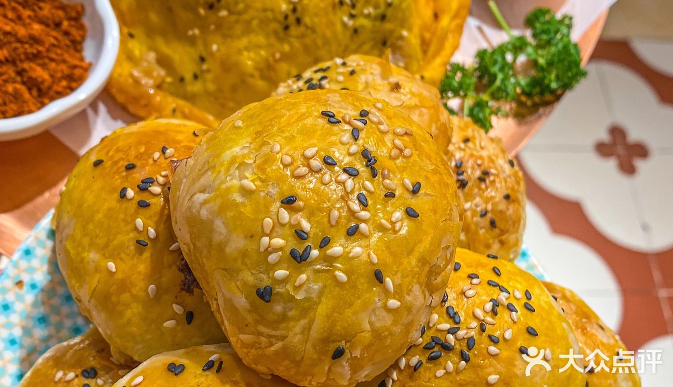 不多❗手工酥皮烤包子我也就点了十几个而已……