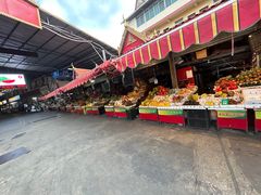 -曼阁市场水果批发市场