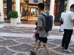 -佛罗伦萨小镇广佛名品奥特莱斯(疏港路店)