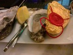 生蚝-LONG BAR 廊吧(外滩华尔道夫酒店)