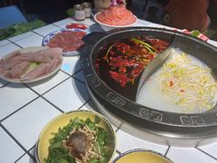 -卤校长老火锅毕节店(招商花园城店)