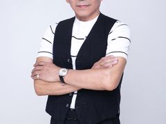 -iF摄影•全家福•证件照•形象照(南山店)