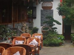 -华冠悠岚·庭院餐厅(青城后山店)