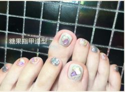 足部美甲-光SPA科技美肤