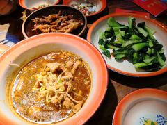 -老三样·美食研究中心(世贸路店)