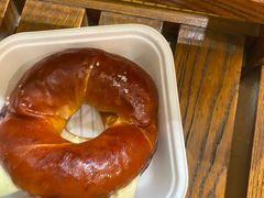 -HOT CRUSH趁热集合·现烤面包(环球港店)