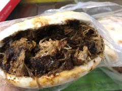 -烤鸭肉夹馍鸭汤店