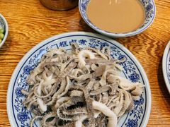 老北京爆肚-门框胡同百年卤煮(新街口店)