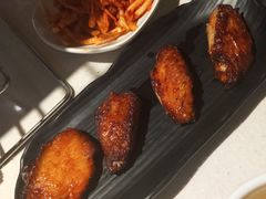 蜜汁鸡翅-小鲜肉延边朝鲜族烤串(珠海店)