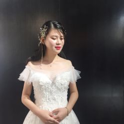 -艾米丽婚纱礼服