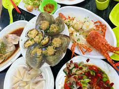 -小海豚•老字号海鲜餐厅(天涯店)